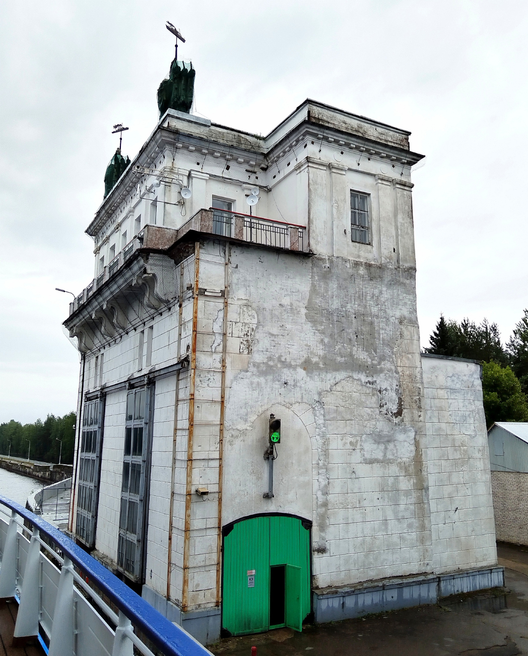 Верхнесвирский гидроузел