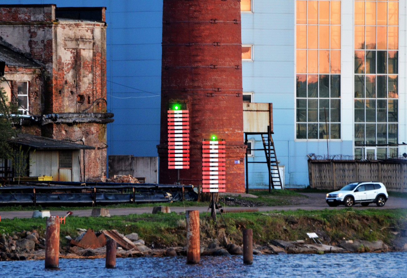 Река Нева, Знаки навигационной обстановки