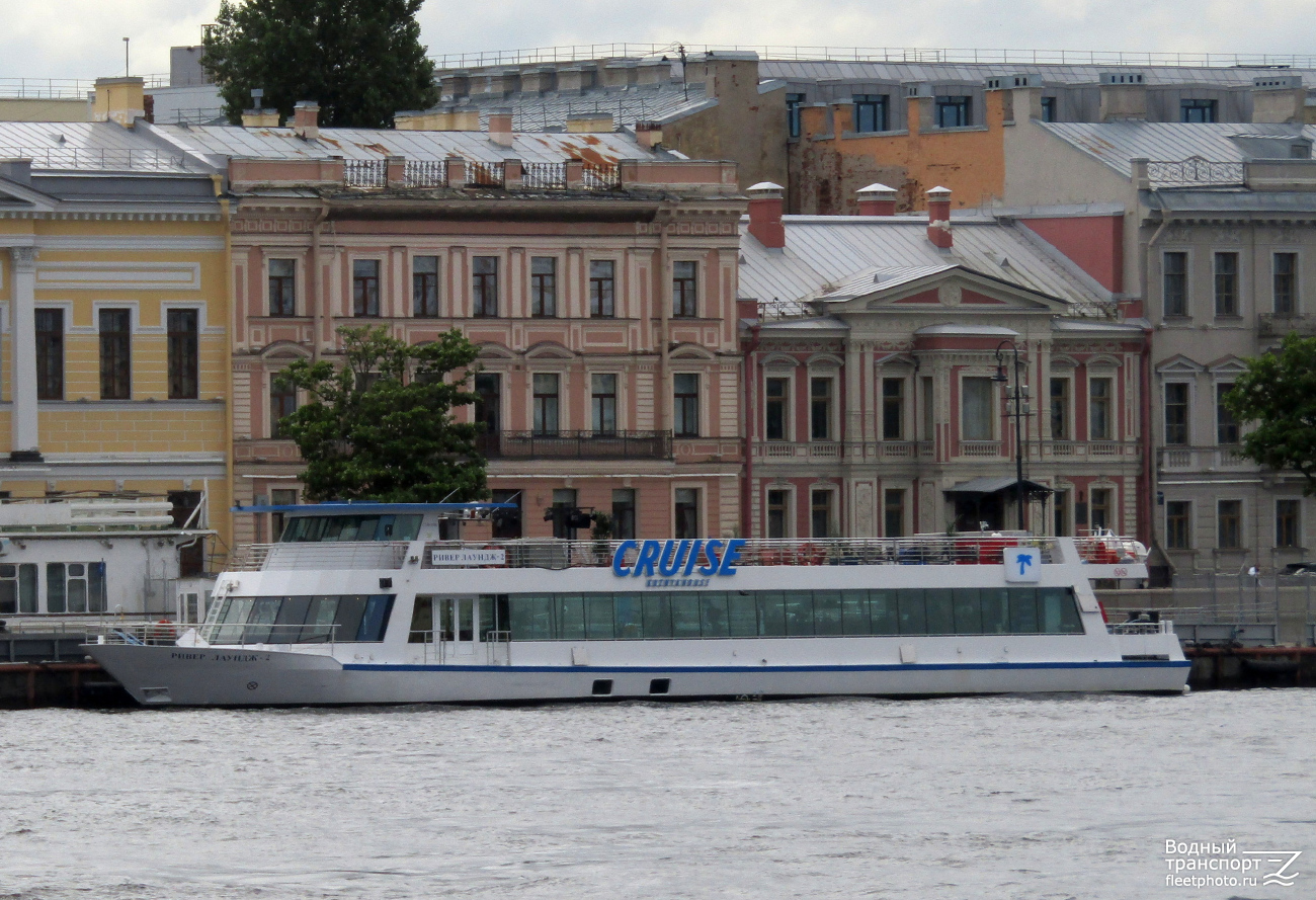 Ривер Лаундж-2