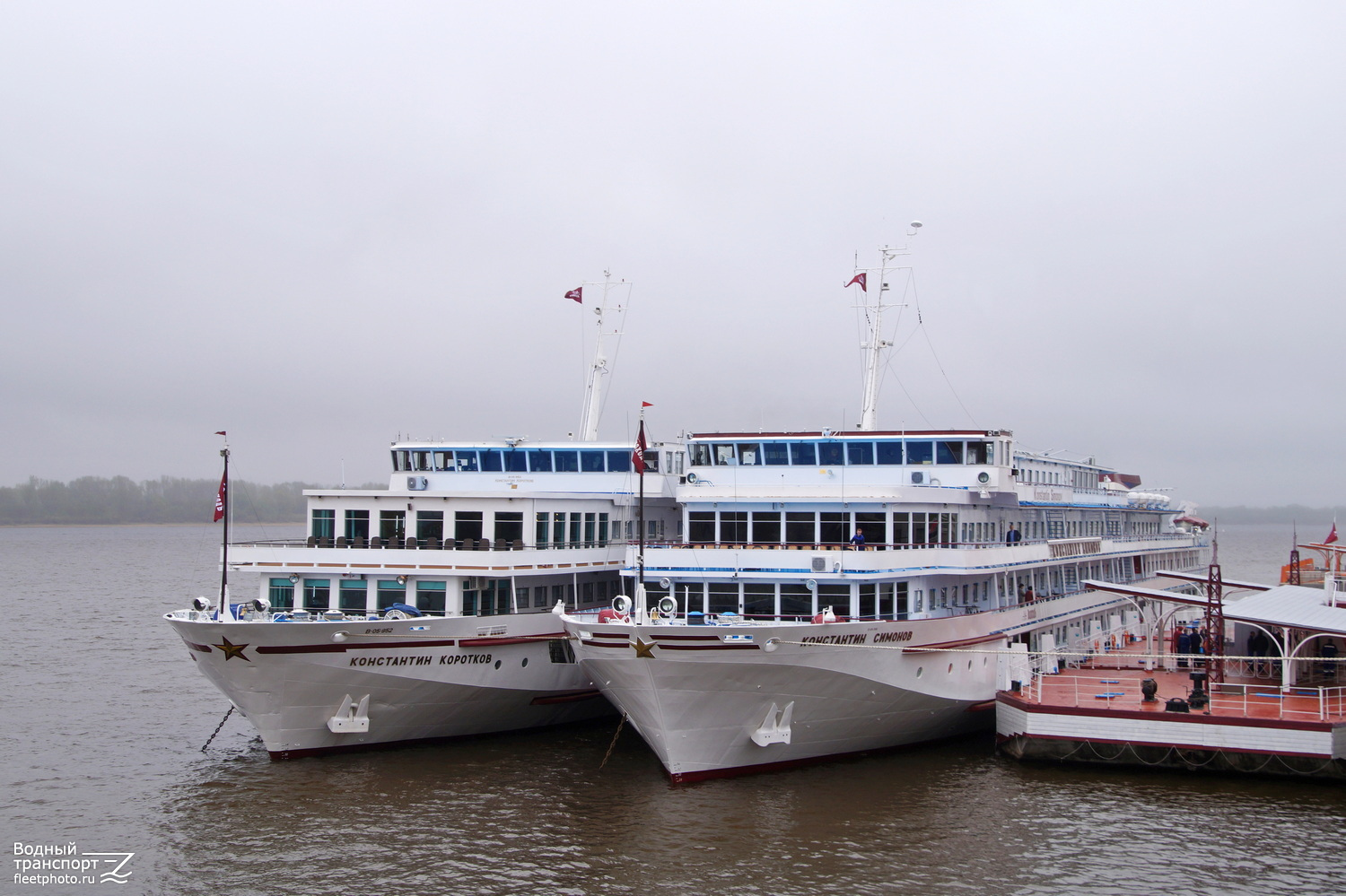 Константин Коротков, Константин Симонов