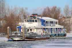 Портовый-13 (Тип Портовый, проект Р-47, Нижний Новгород); Дебаркадер-338 (Тип Дебаркадеры (35 метров), проект 47Б (35 метров), Нижний Новгород)