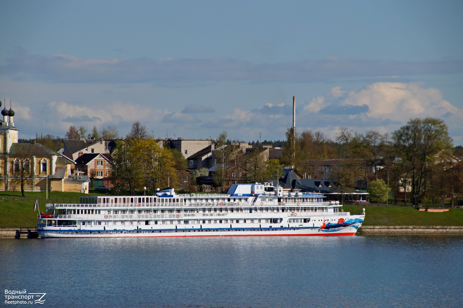 Две столицы