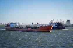 АС-Танкер 3 (Тип Ленанефть, проект 621, Новороссийск); Порт Оля-3 (Проект RSD18, Астрахань)