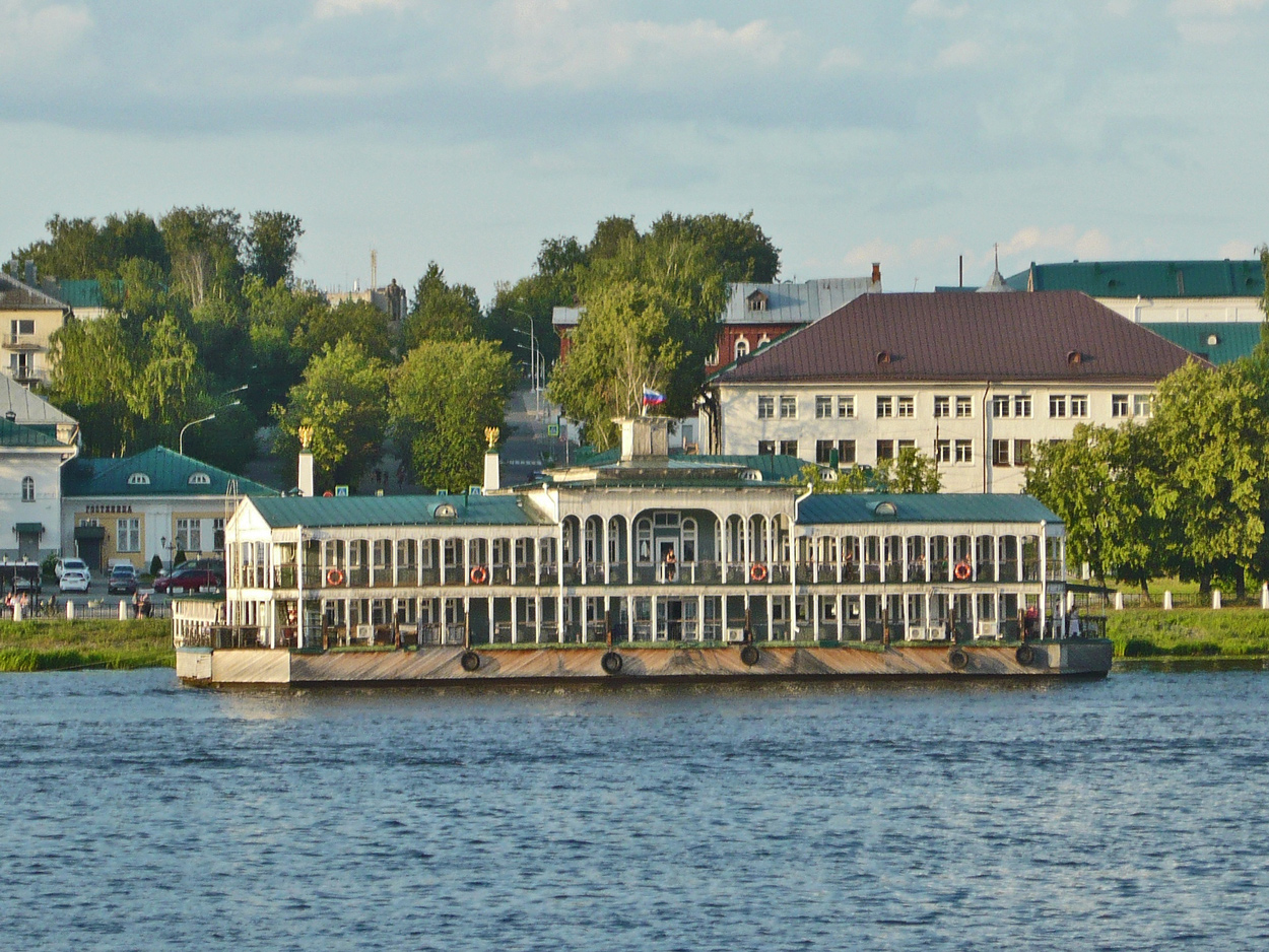 Дебаркадер-103