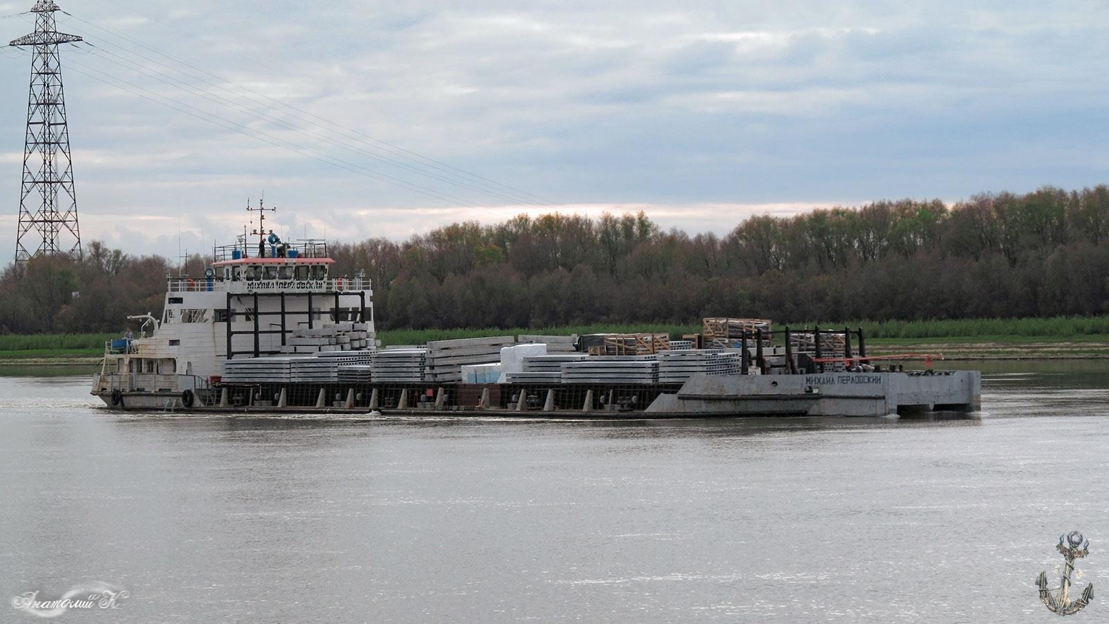 Михаил Перловский