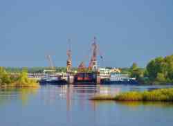 Афанасий Никитин (Тип Октябрьская Революция, проект 26-37, Нижний Новгород); Плотовод-665 (Тип Плотовод, проект Р-33Б, Память Парижской Коммуны); Плавдок-956 (Проект 19550, Нижний Новгород); Волгарь-24 (Тип Волгарь / Урал / Ангарский, проект Р-45Б, Нижний Новгород); Неопознанное судно - проект Р-156 (Проект Р-156, Р-156А, (нет)); Разное — Неопознанные суда — Россия — Волжский бассейн