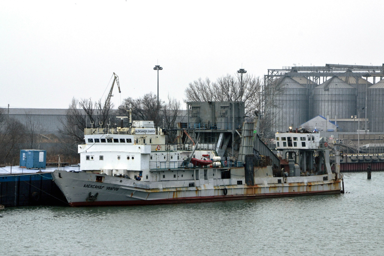 Александр Уваров