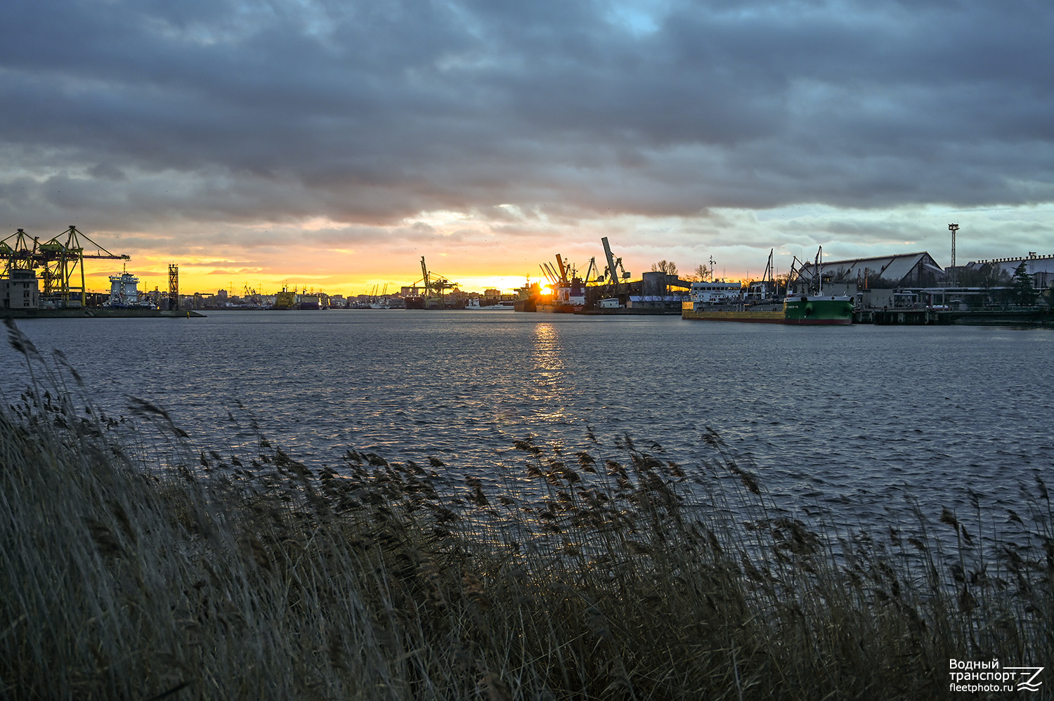 ВФ Танкер-15. Санкт-Петербург