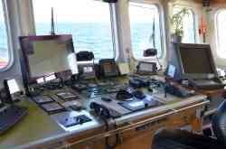 HAV Snapper (Тип Karin, проект (Нидерланды), Нассау); Разное — Фотографии, сделанные на борту судов — Внутренние помещения — Рулевые рубки, посты управления