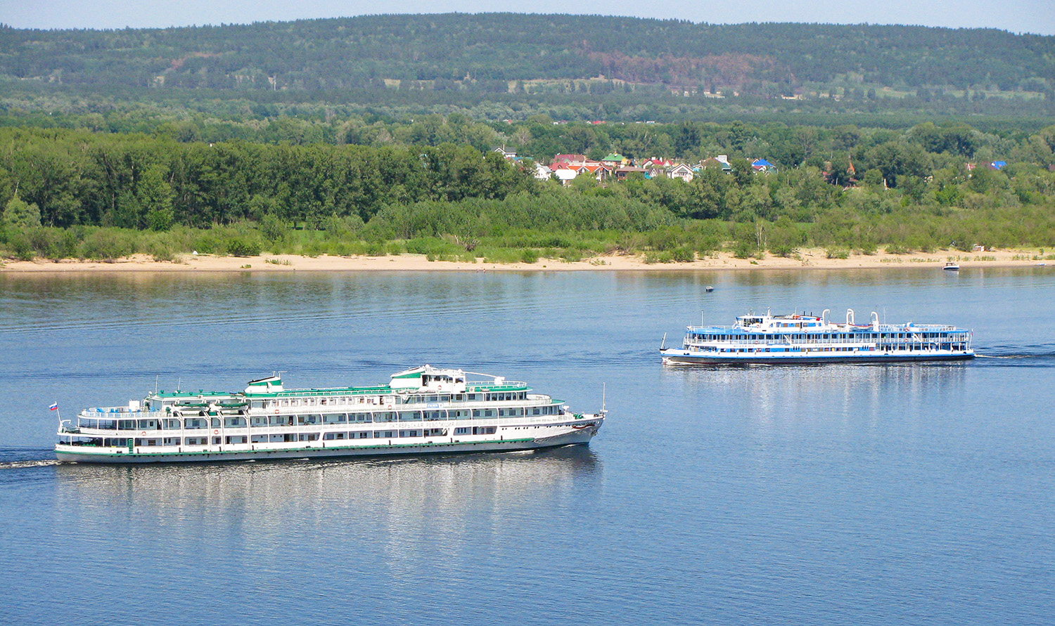Октябрьская Революция, Булгария