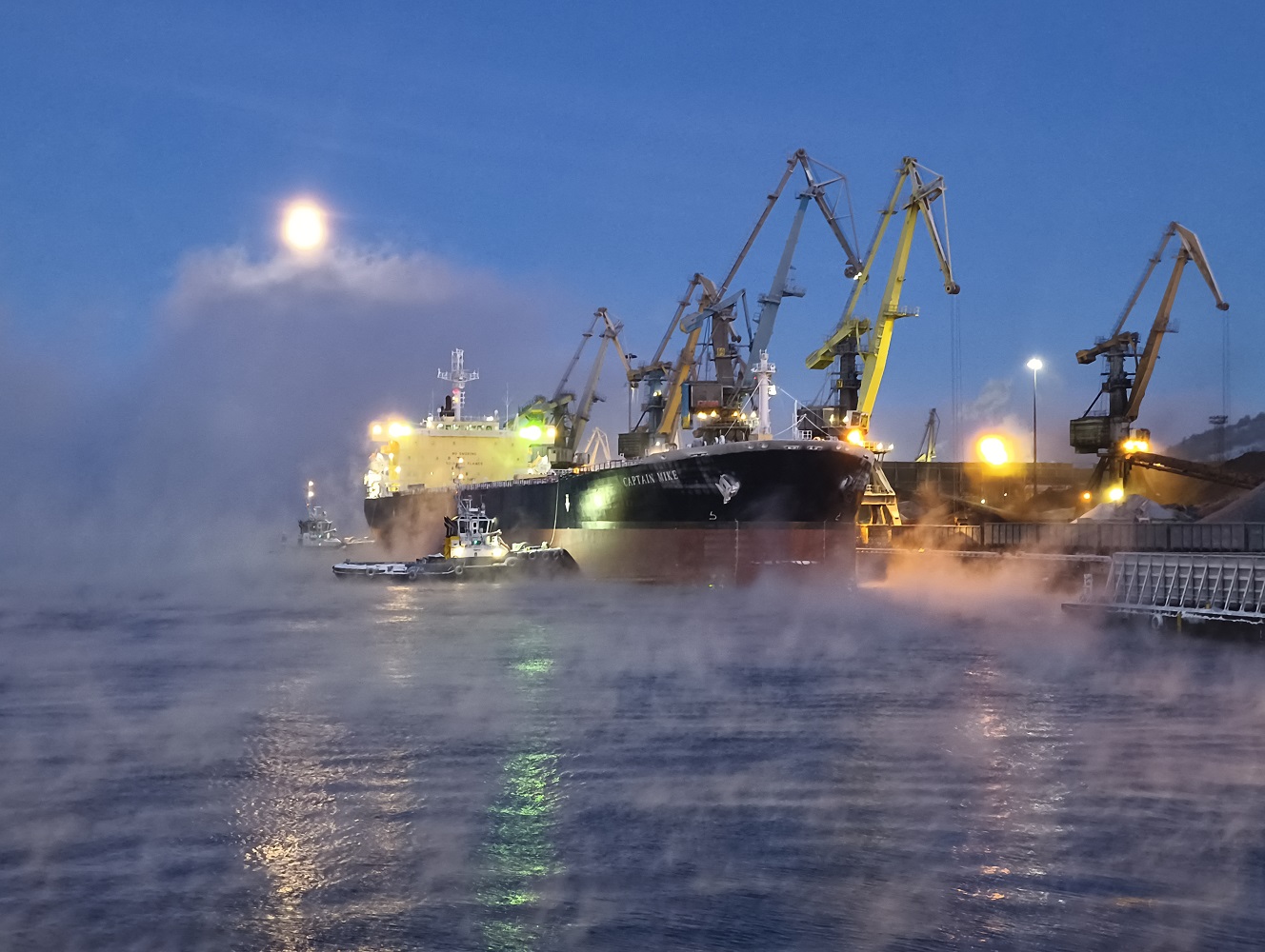 Грумант, Гелиос, Captain Mike