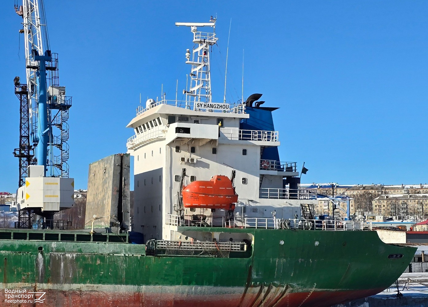 SY Hangzhou. Надстройки