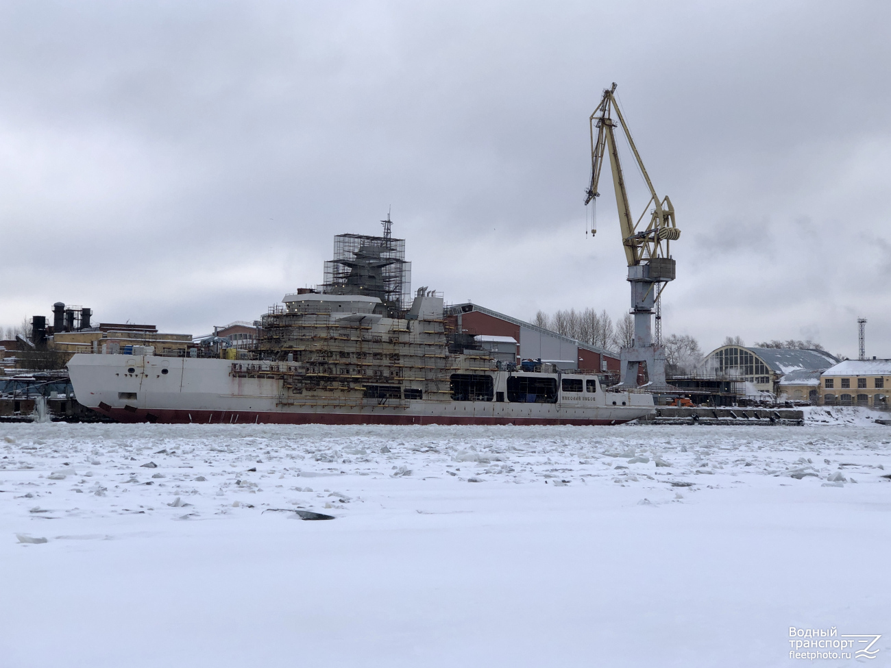 Николай Зубов