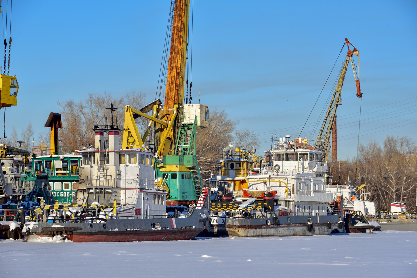 Портовый-13, Плавучий кран №426, Волгарь-3, Плавкран Т-195