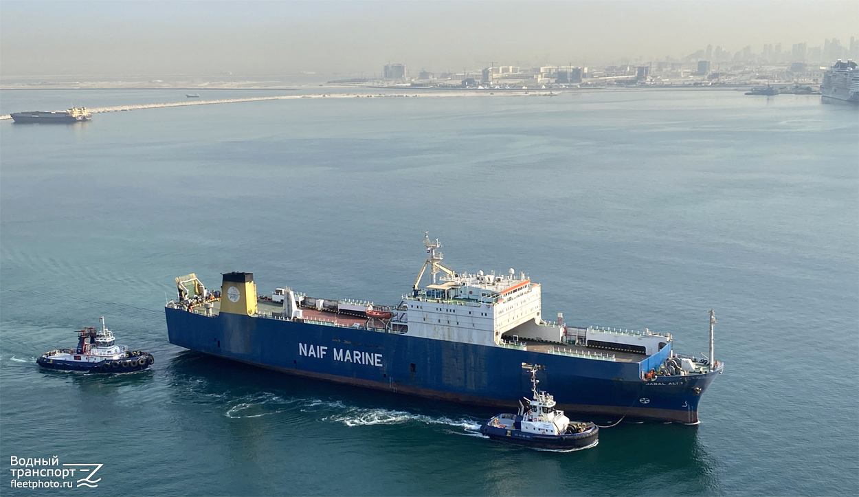 Shamal, Jabal Ali 1. Неопознанные суда