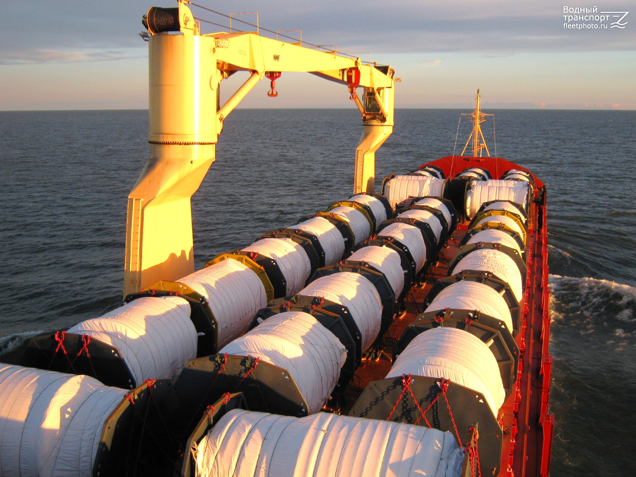 BBC Ocean. Виды из рубок и с ходовых мостиков