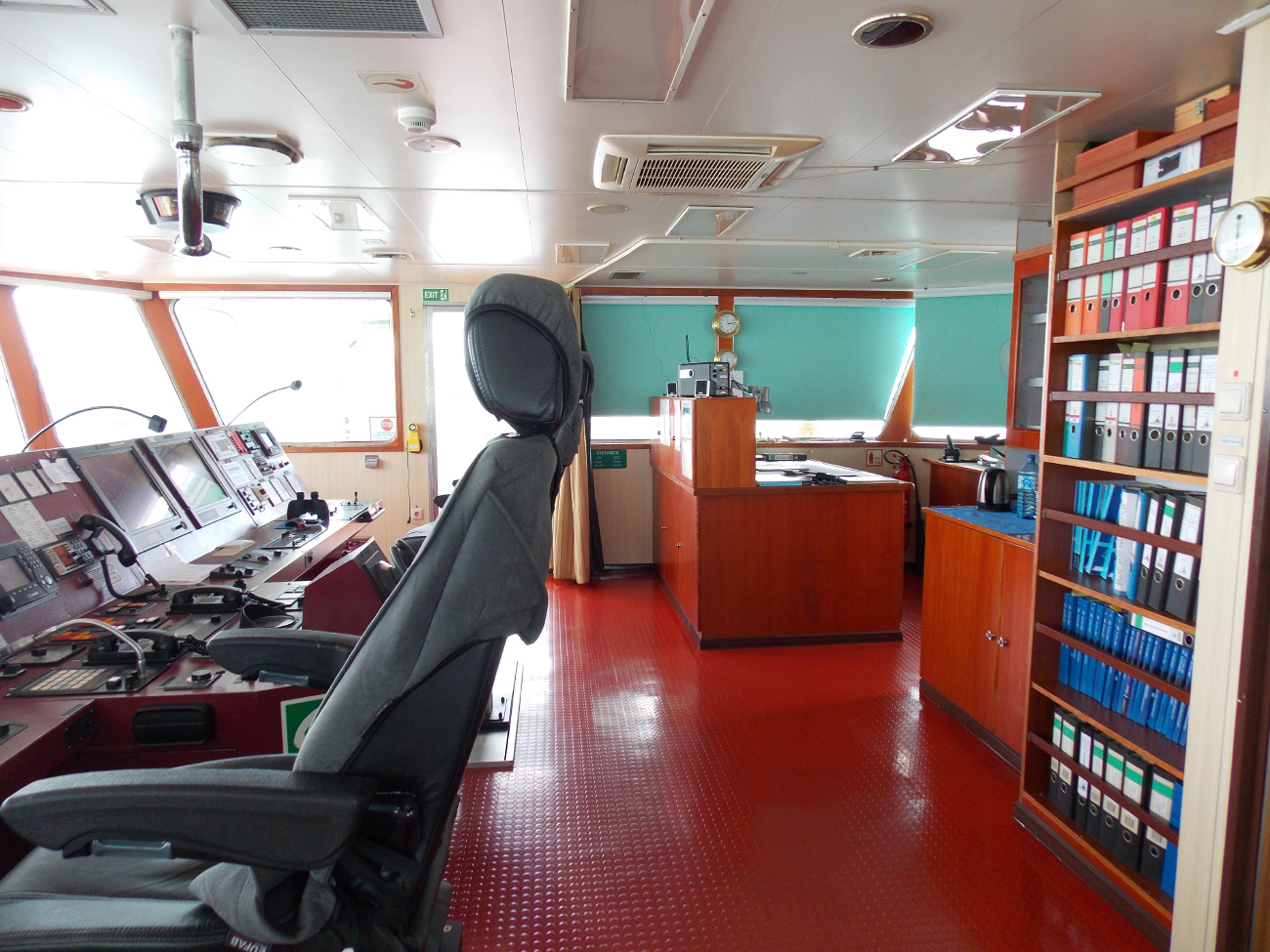 BBC Belem. Рулевые рубки, посты управления