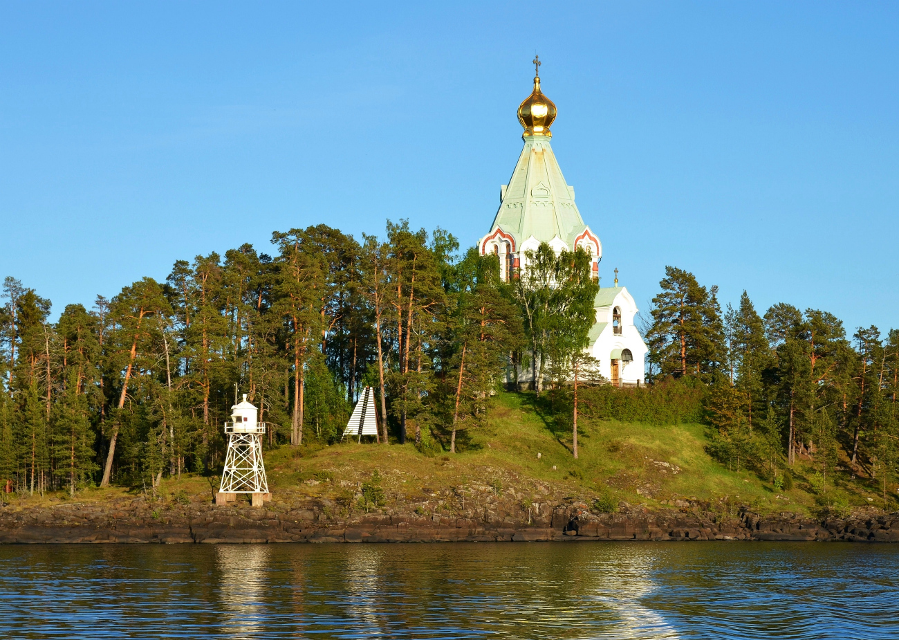 Ладожское озеро, Знаки навигационной обстановки