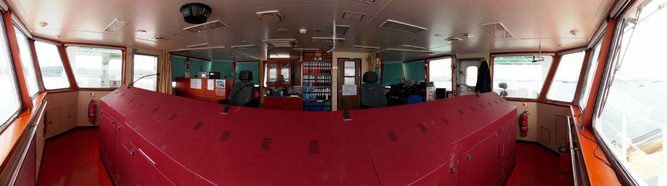 BBC Belem. Рулевые рубки, посты управления