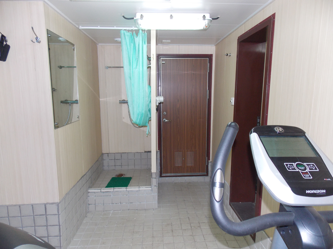 BBC Belem. Internal compartments