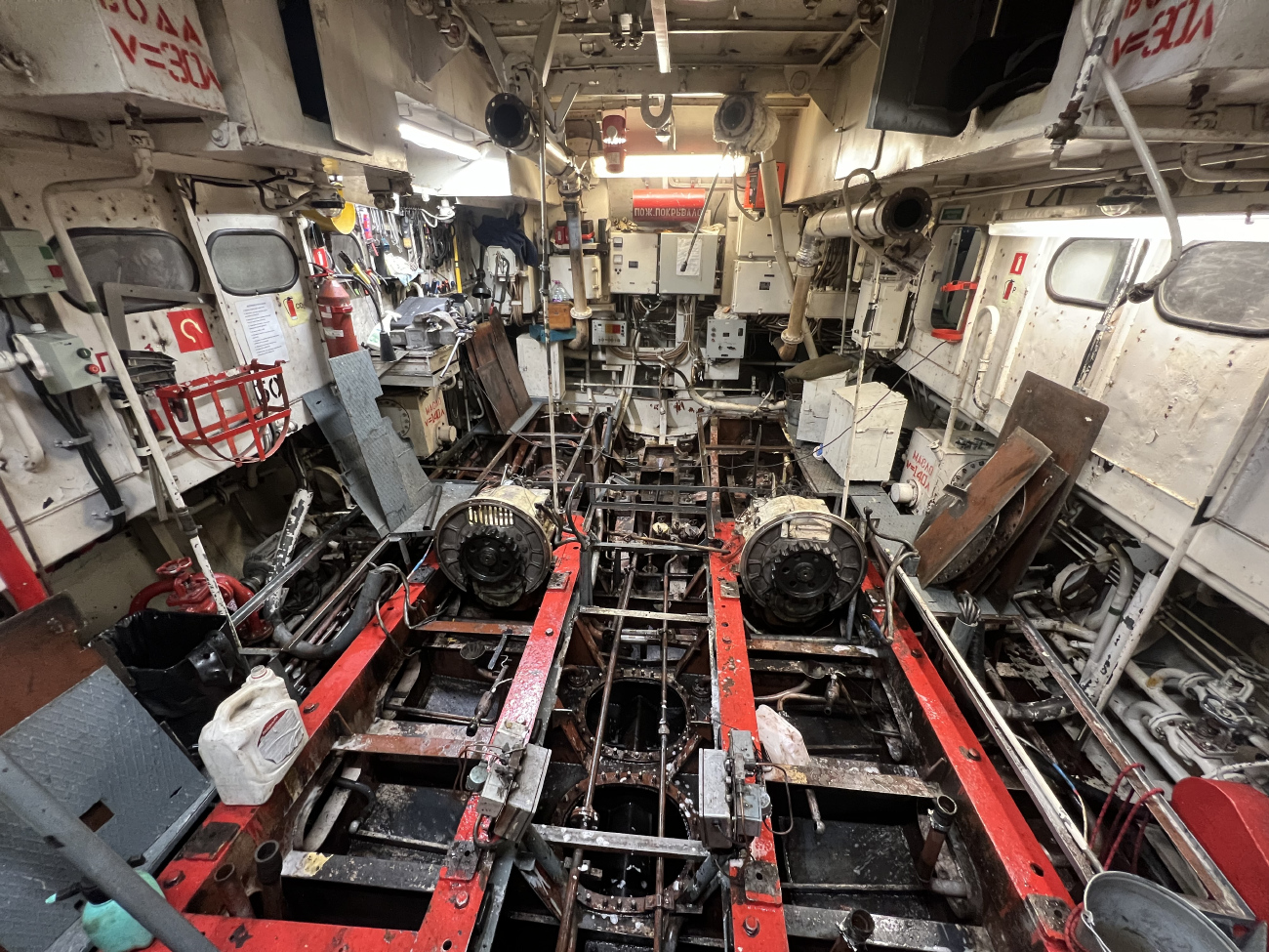 Москва-73. Engine Rooms