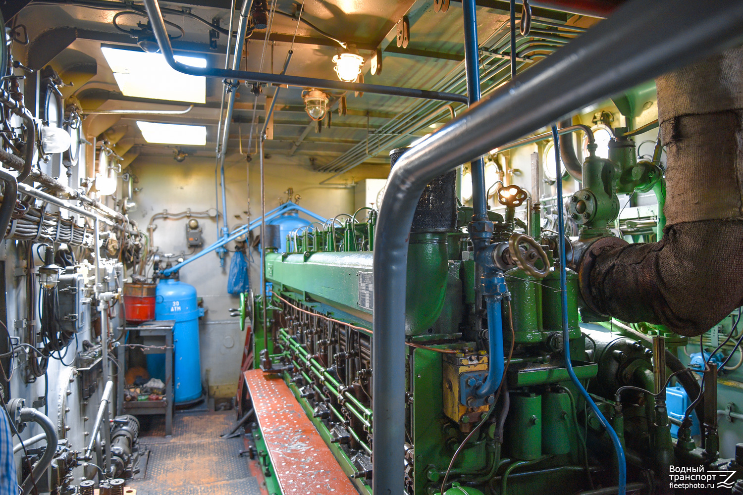 Энтузиаст. Машинные отделения