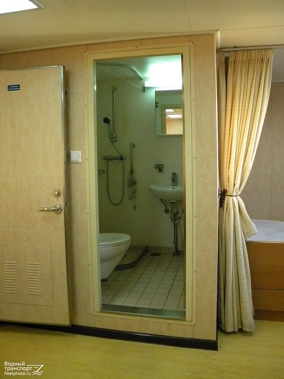 CDRY Green. Внутренние помещения