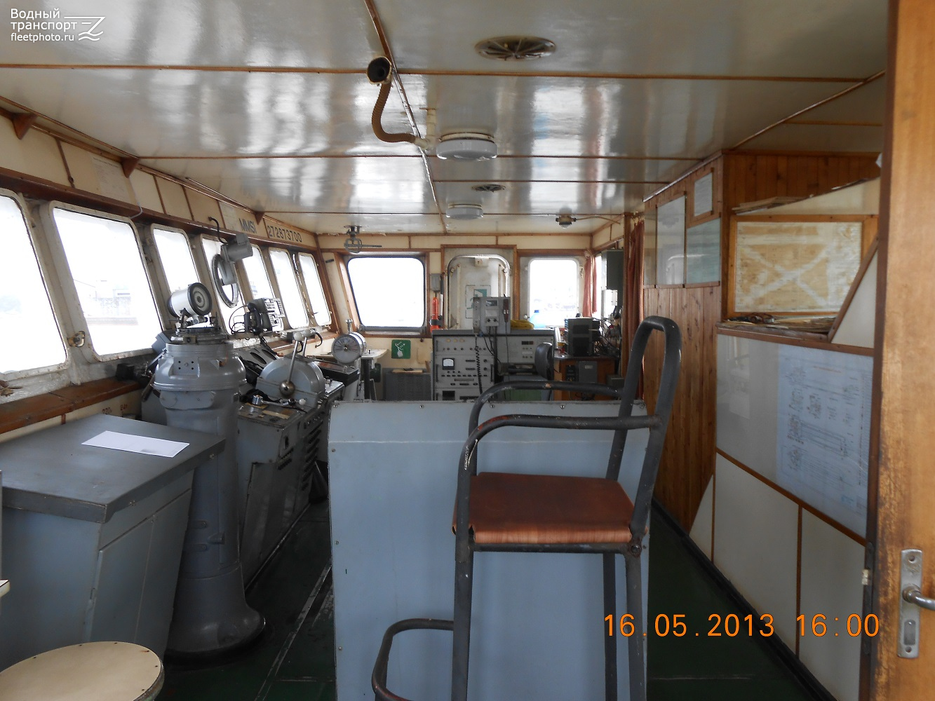 Невский-16. Wheelhouses, Control panels