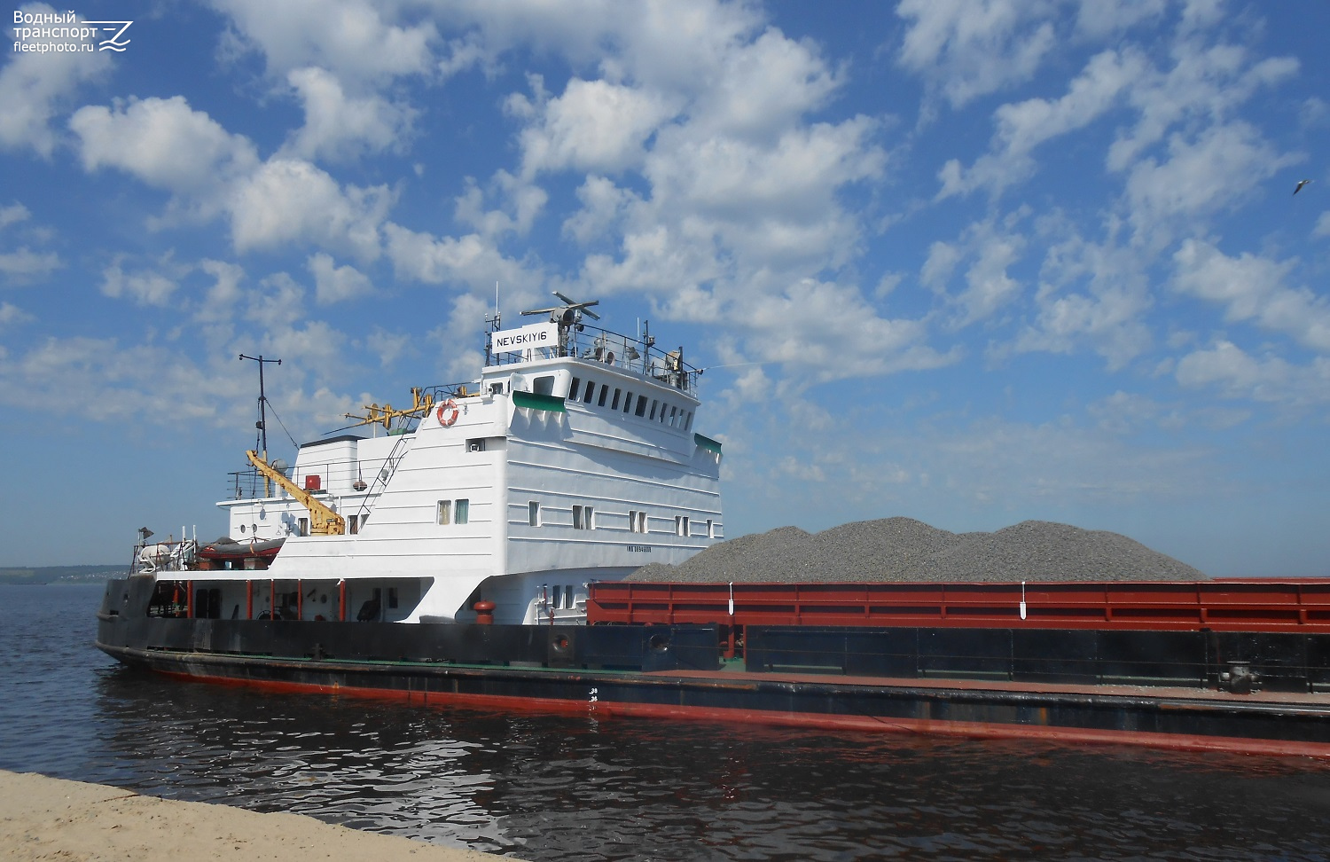 Невский-16. Надстройки