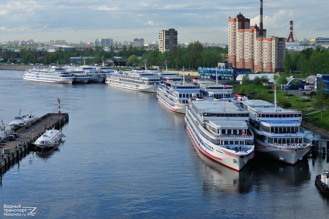Катран-1, Илья Репин, Генерал Лавриненков, Санкт-Петербург, Мстислав Ростропович, Георгий Чичерин