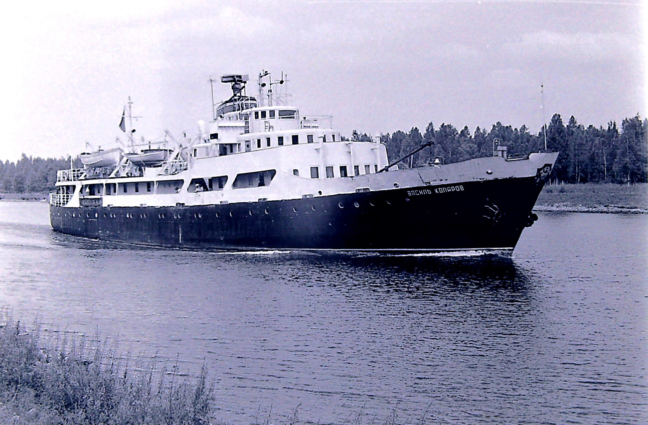 Василь Коларов