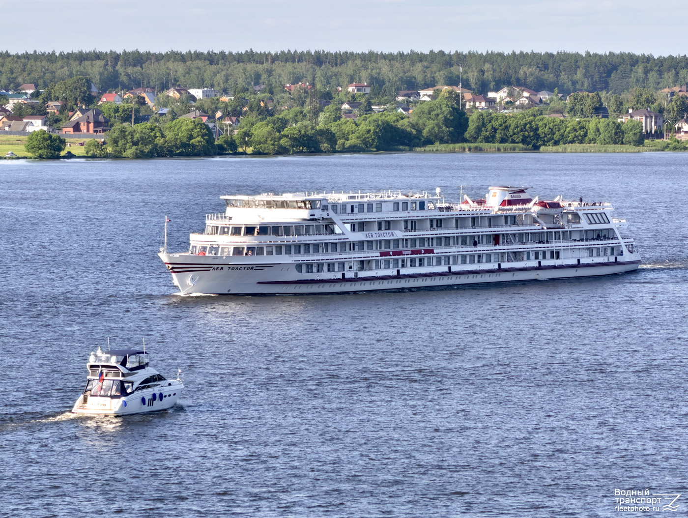 Лев Толстой