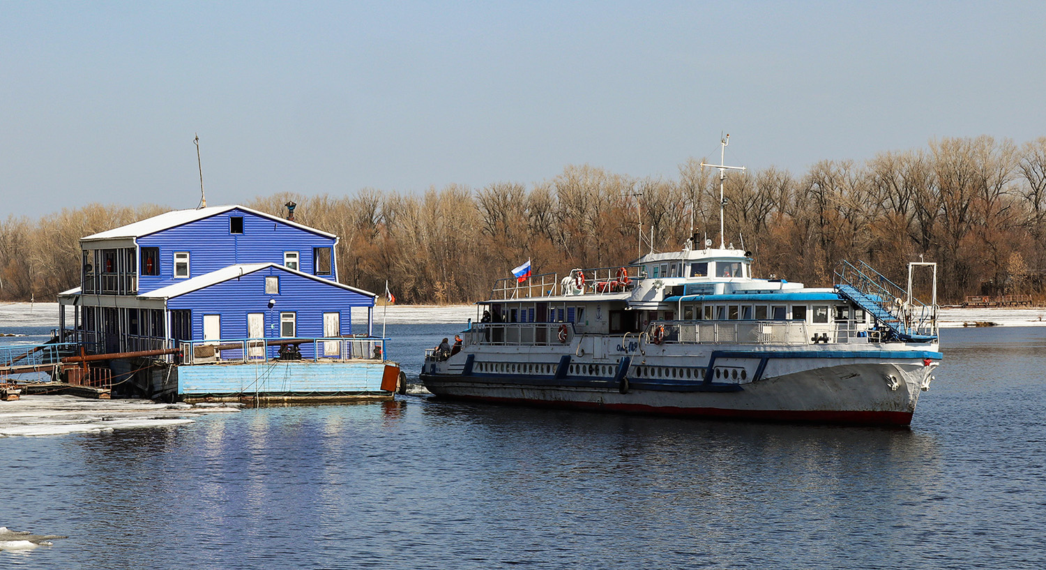 Дебаркадер-338, ОМ-142