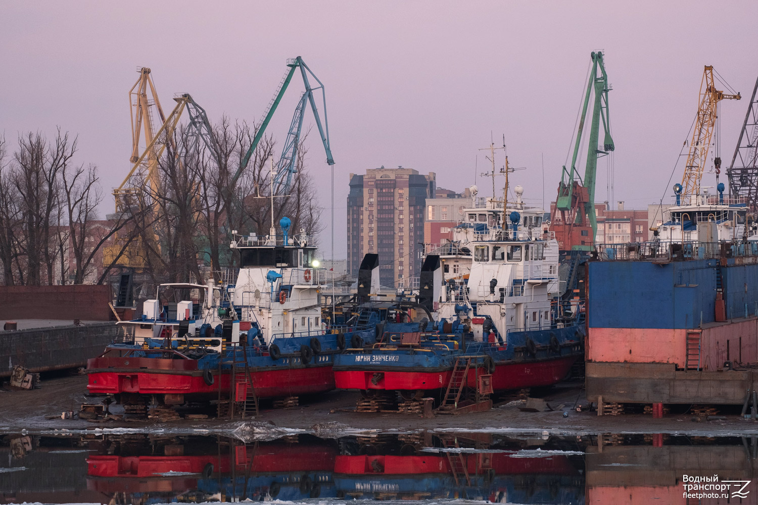 РТ-371, Юрий Зинченко