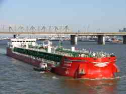 РБТ-22 (Тип РБТ, проект 378, Ростов-на-Дону); Ефросиния В (Тип Swanlake, Санкт-Петербург)