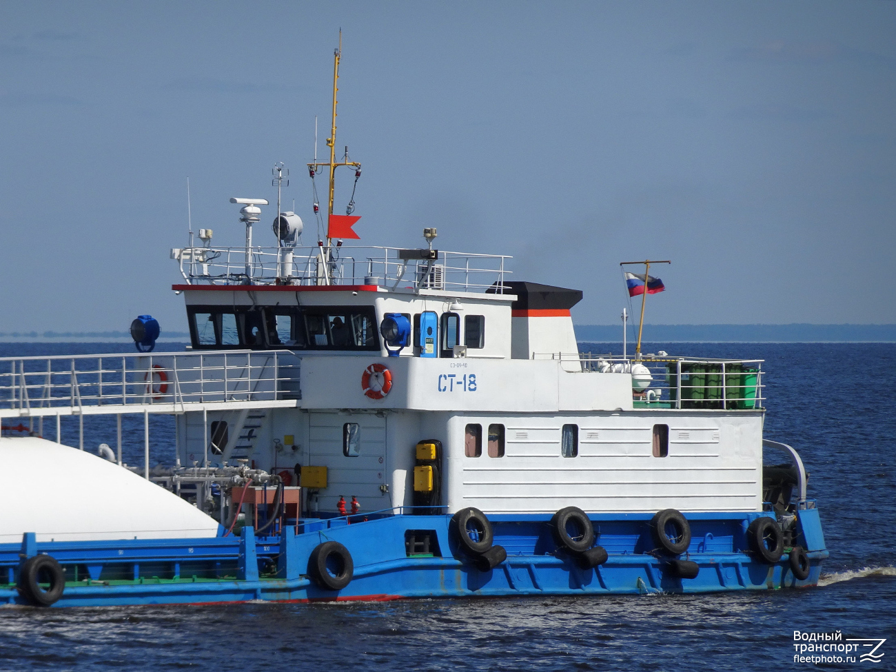 СТ-18. Vessel superstructures