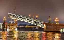 Москва-101 (Тип Москва, проект Р-51Э, Санкт-Петербург); Водные пути — Северо-Западный речной бассейн — Волго-Балтийский водный путь — Река Нева