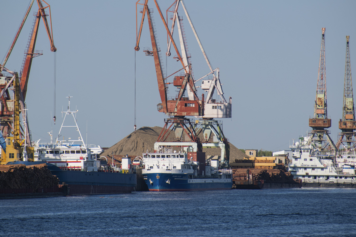 Василий Лебедев