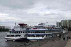 Георгий Чичерин (Тип Дмитрий Фурманов, проект 302, Нижний Новгород); Николай Карамзин (Проект 301, тип Владимир Ильич, Москва)