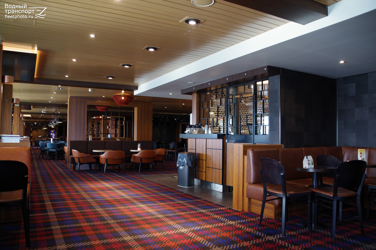 Star. Passenger Areas