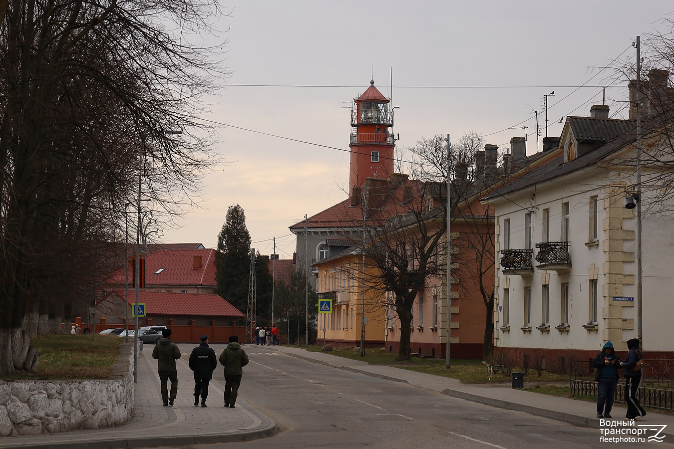 Балтийск, Маяки
