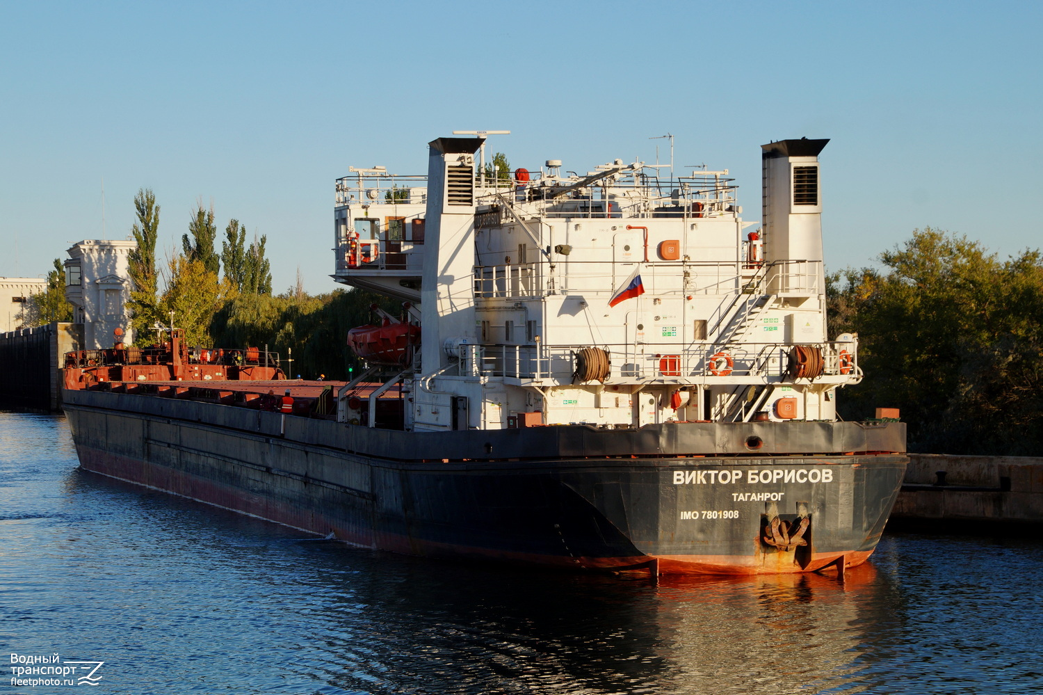 Виктор Борисов