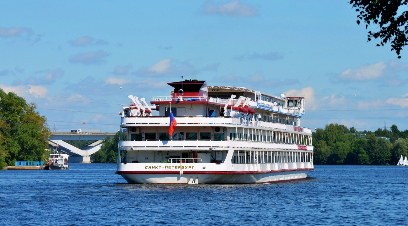 Санкт-Петербург