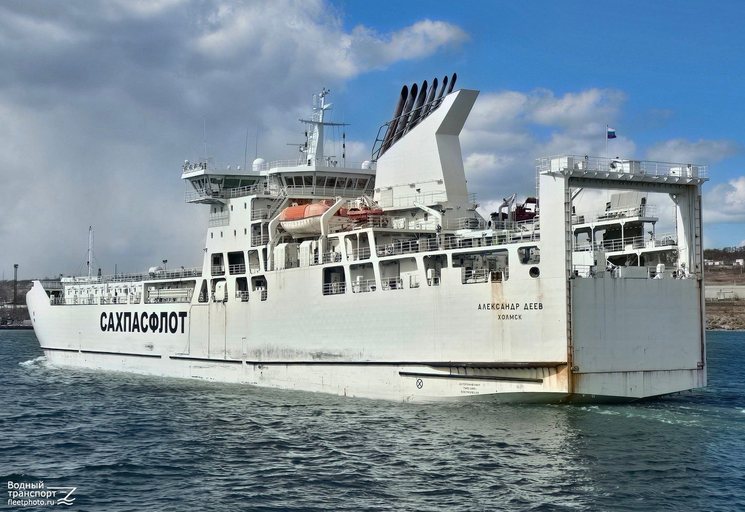 Александр Деев