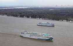 Vladimir Mayakovskiy (301, тип Владимир Ильич design, Perm); Khirurg Razumovskiy (Design 588 (DDR), V.Chkalov/Rodina, Perm)