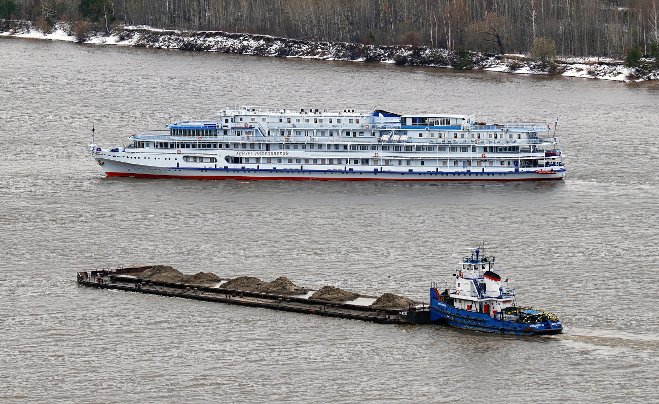 Хирург Разумовский, Шлюзовой-19, Баржа-3226