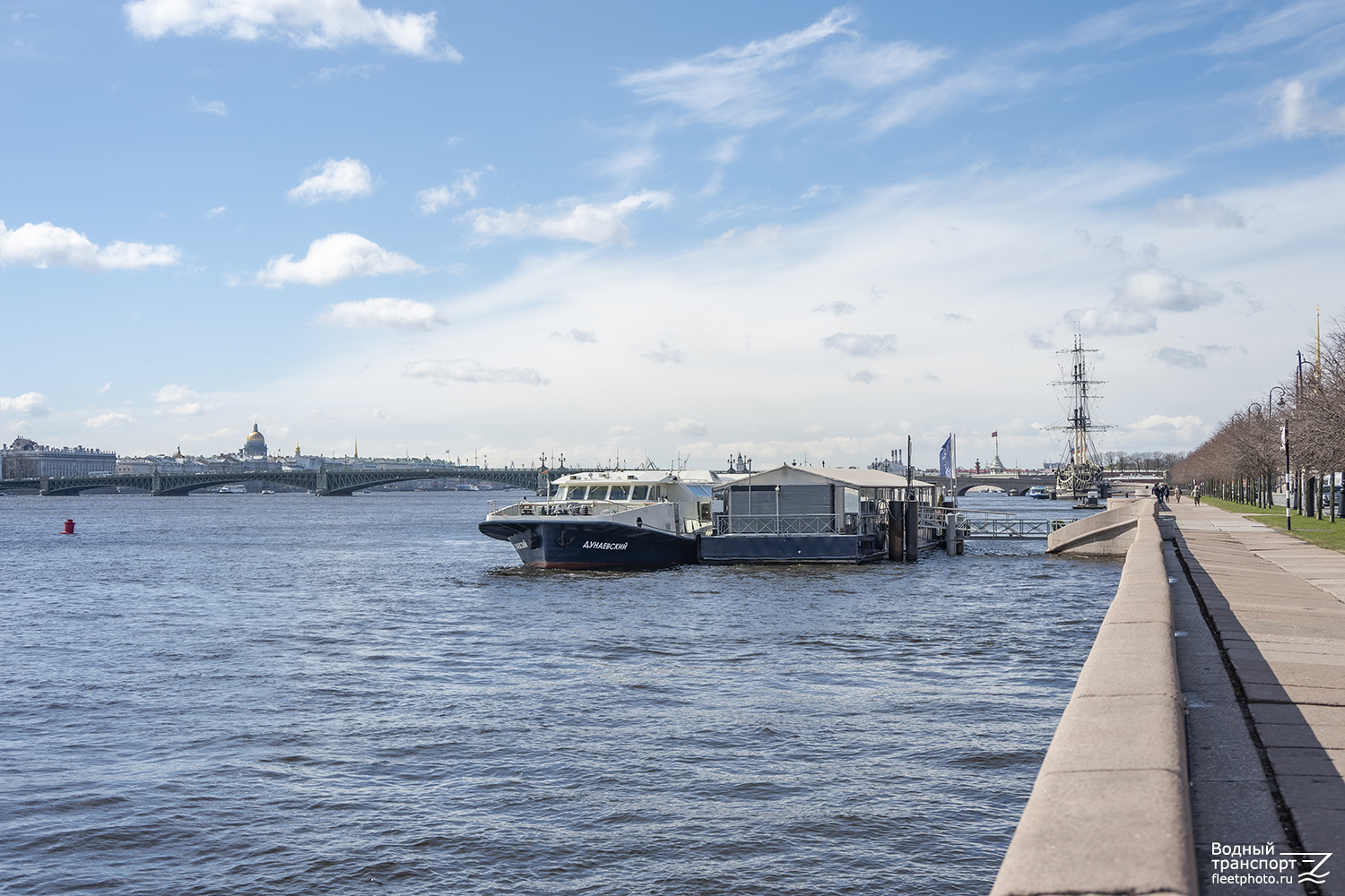 Дунаевский, Р 01