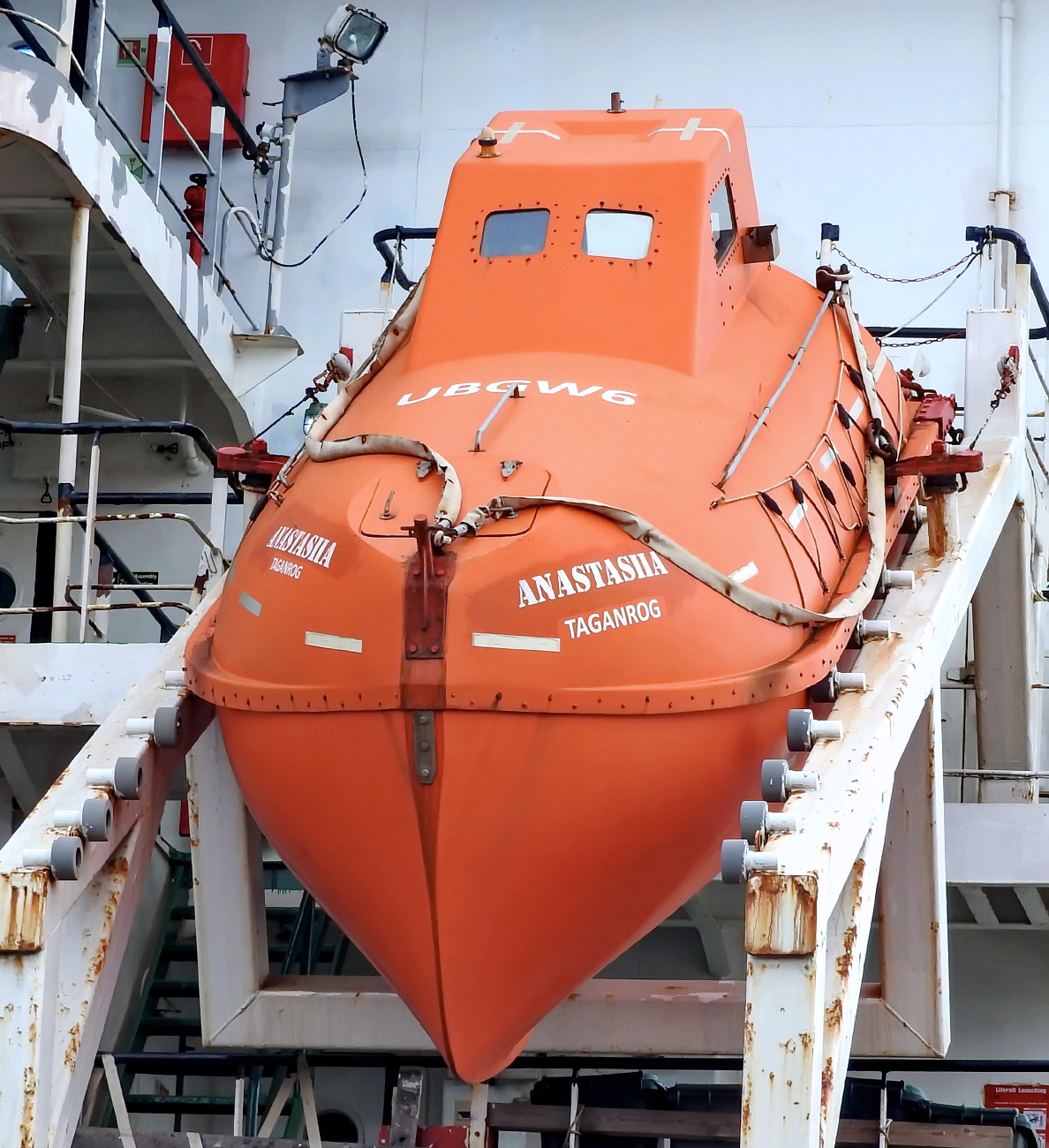 Анастасия. Шлюпки и катера