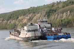 Капитан Алексеев (Тип ОТ-2000, проект 428, Красноярск); Ирша (Проект 63-03, тип Енисейск, Красноярск)
