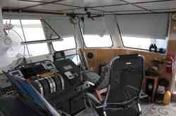 RT-712 (РТ-600 type, 1741А design, Krasnoyarsk); Miscellaneous — On-board photos — Internal compartments — Wheelhouses, Control panels